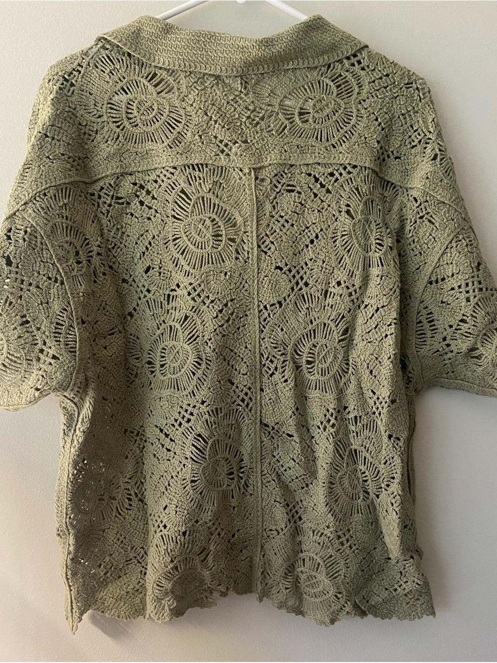 Democracy Olive Crochet V-Neck Size Large - Picture 2 of 2